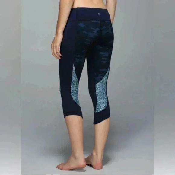 Lululemon Wunder Under Cropped Athletic Leggings *Full-On Luon - Picture 3 of 8